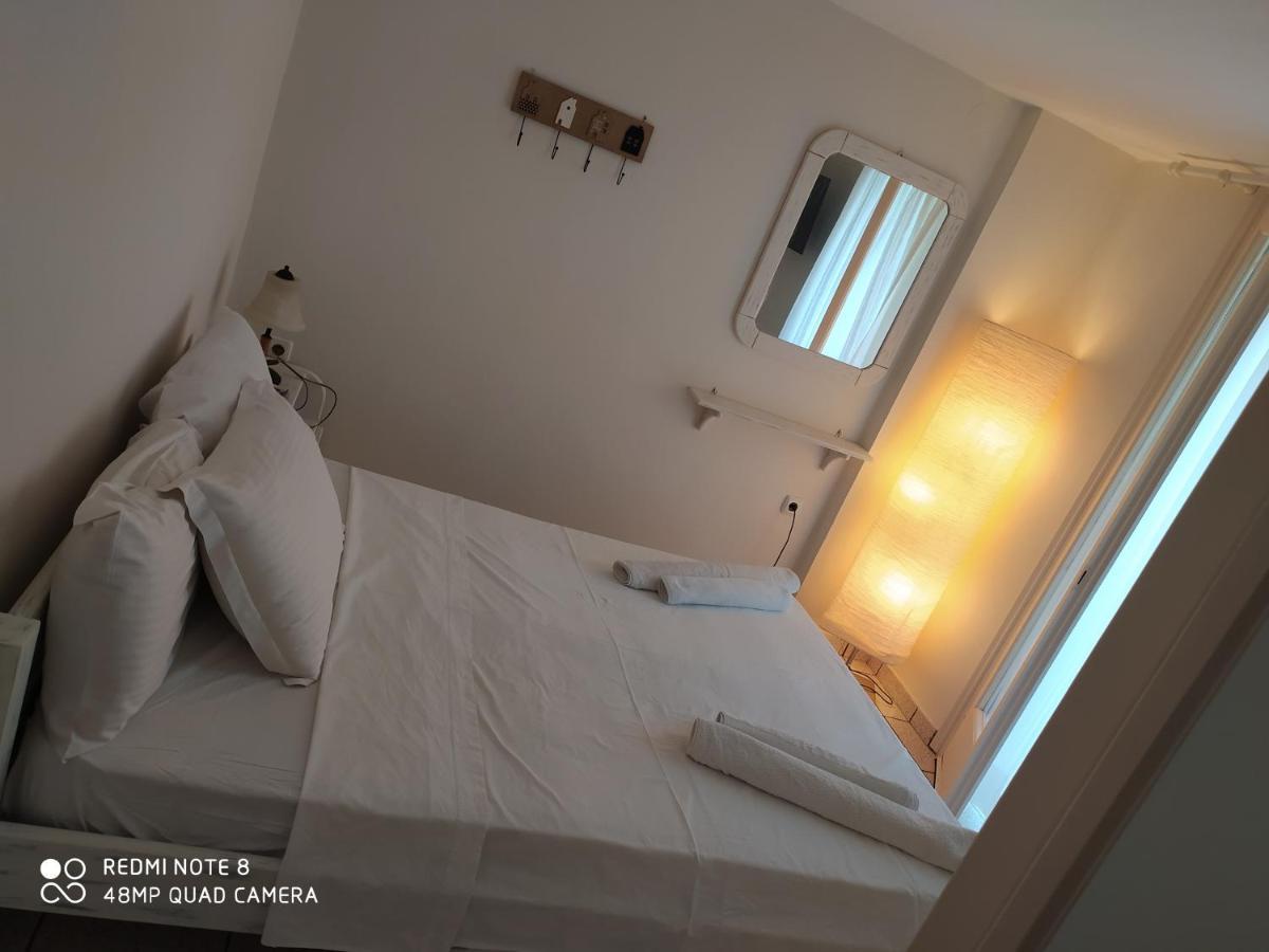 Sea Waves Apartments Nea Epidavros Eksteriør billede