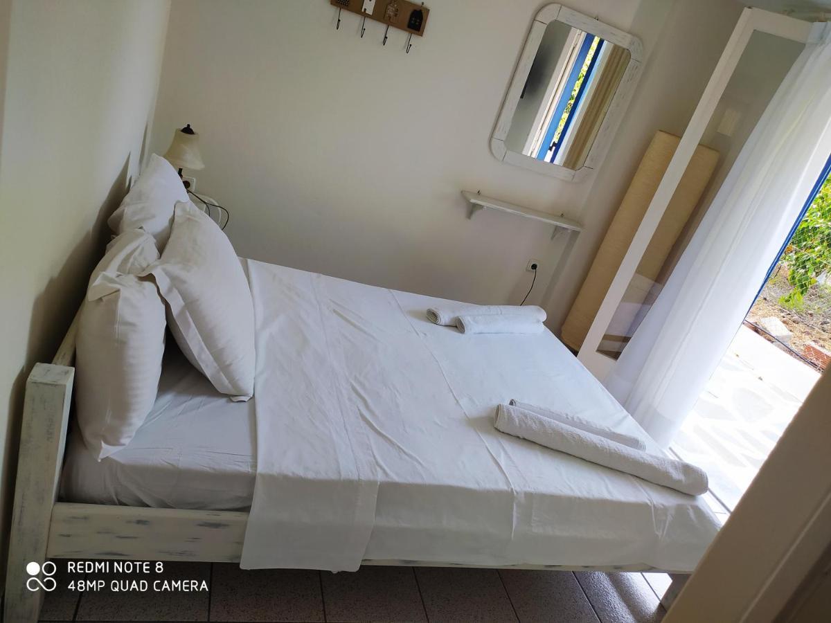 Sea Waves Apartments Nea Epidavros Eksteriør billede